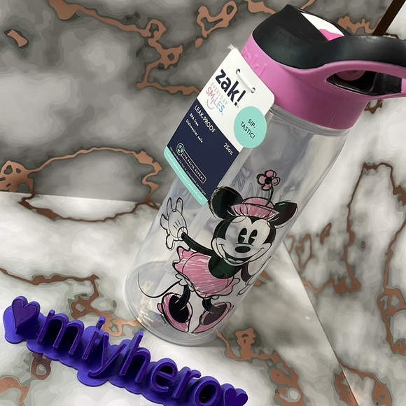 Disney 3pc bundle with Creme Shop makeup bag, Zak water bottle and keychain - Picture 4 of 5